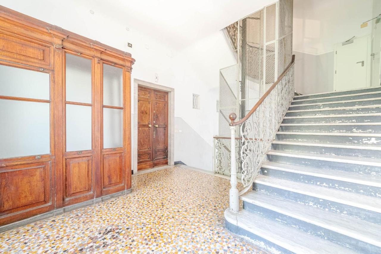 Orto Botanico Roomy * Genua